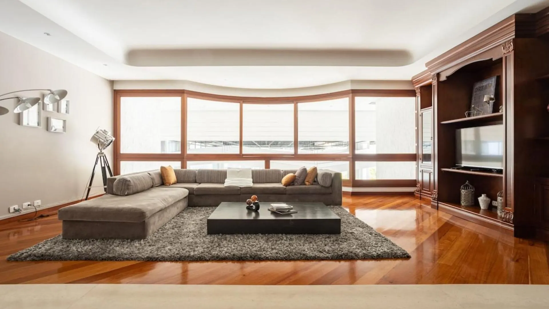 Stunning Luxury Penthouse With Spa And Concierge Medellin