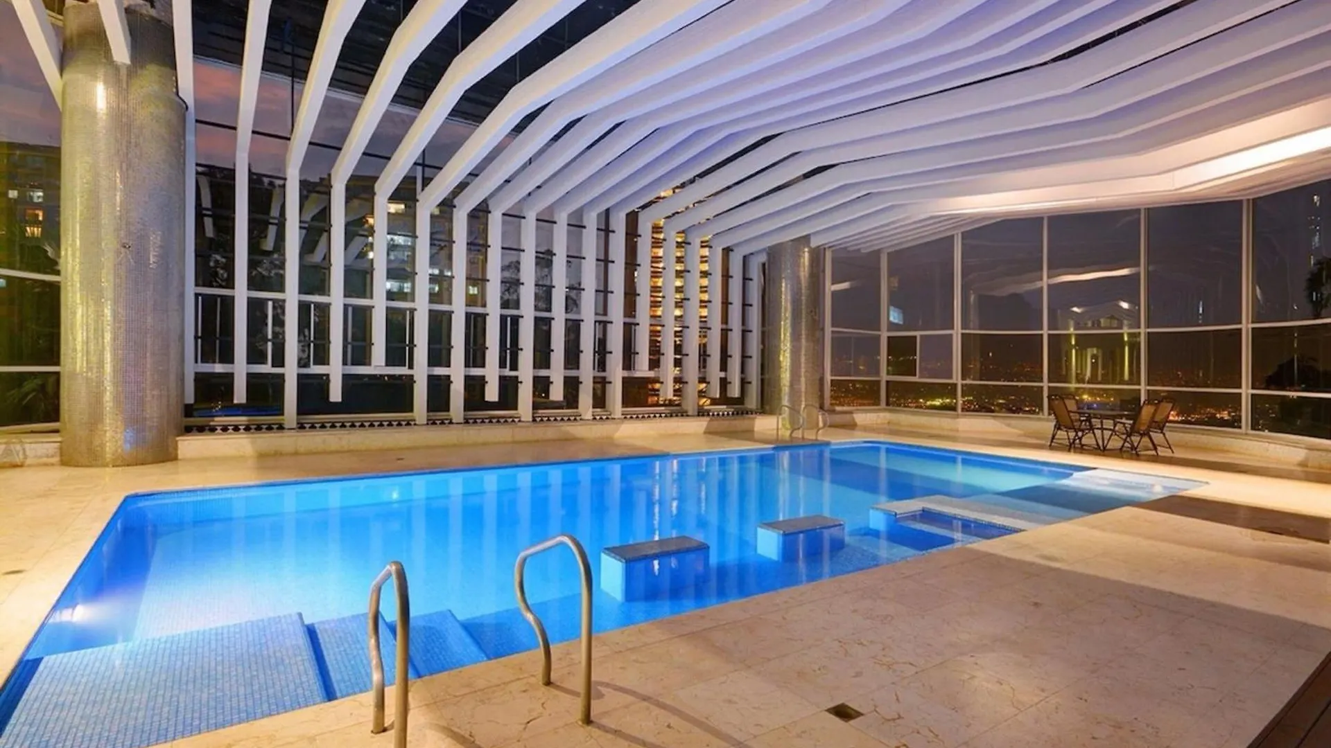 Apartment Stunning Luxury Penthouse With Spa And Concierge Medellin Colombia