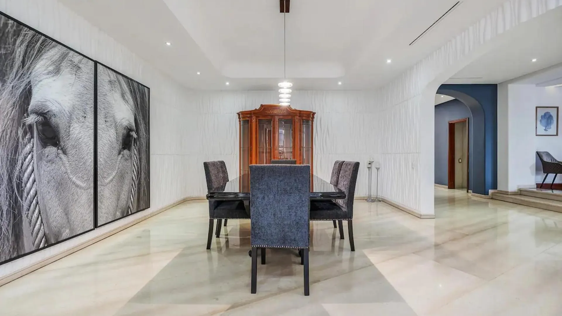 Stunning Luxury Penthouse With Spa And Concierge Medellin