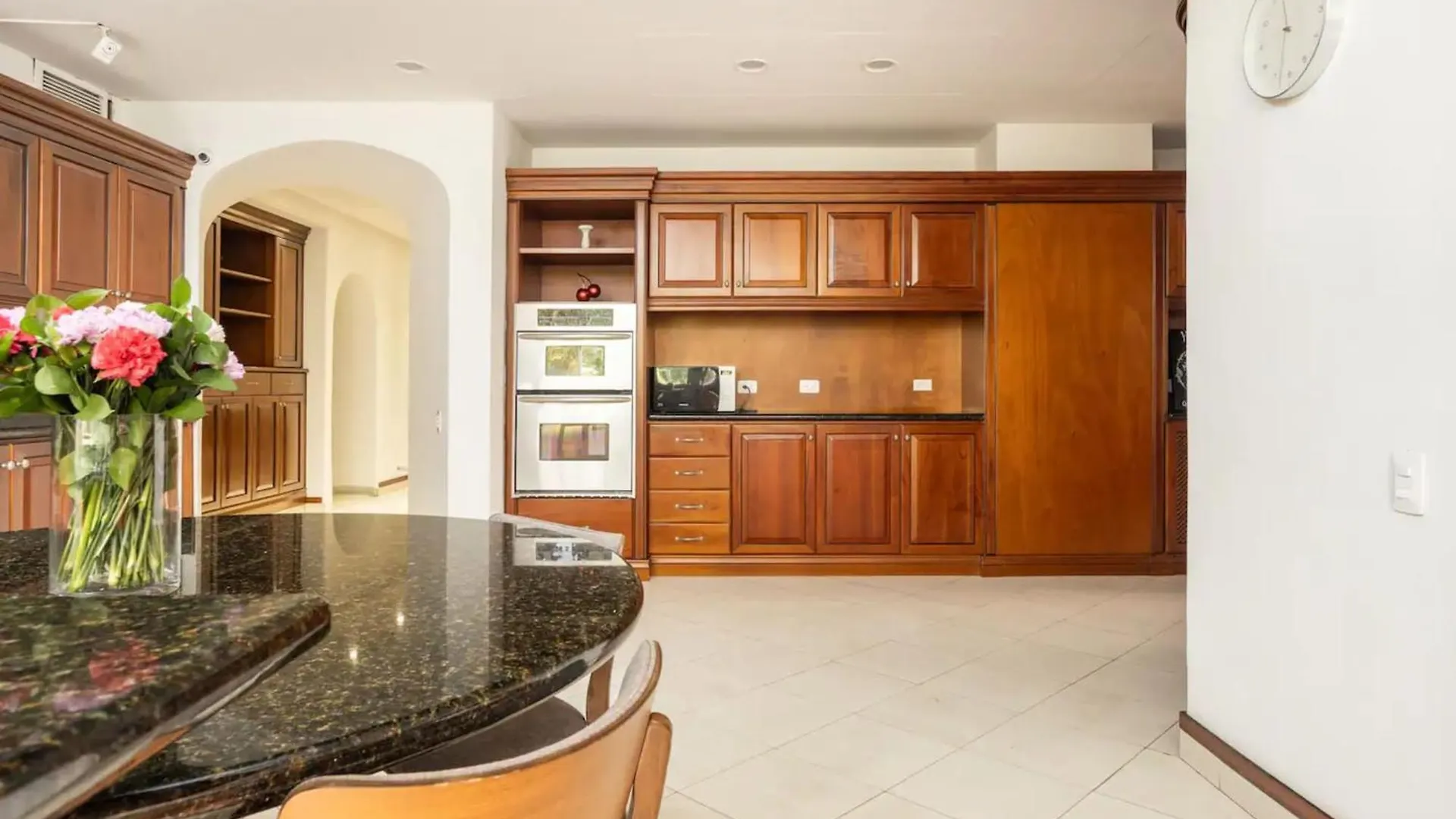 Apartment Stunning Luxury Penthouse With Spa And Concierge Medellin