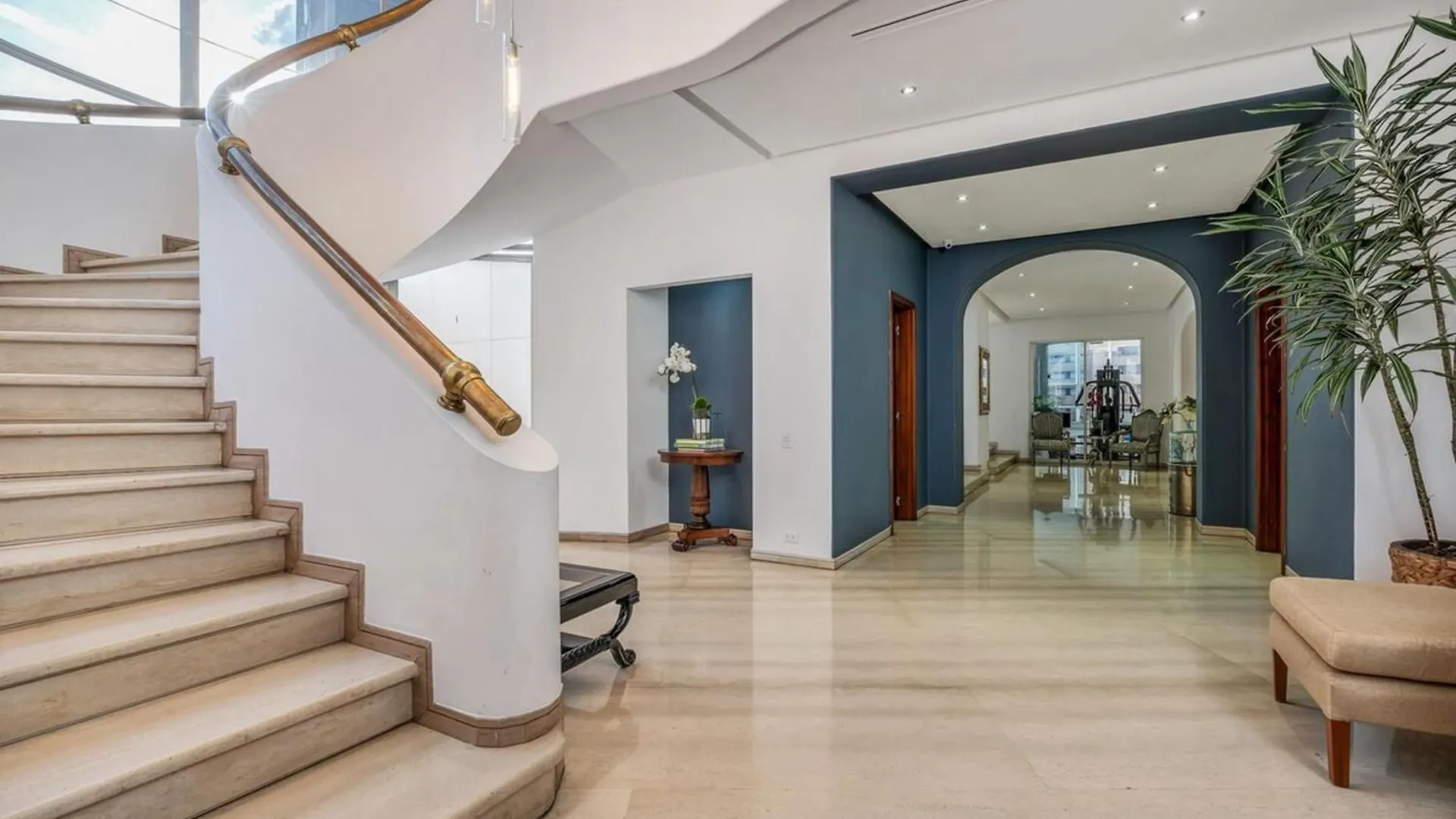 Apartament Stunning Luxury Penthouse With Spa And Concierge Medellín