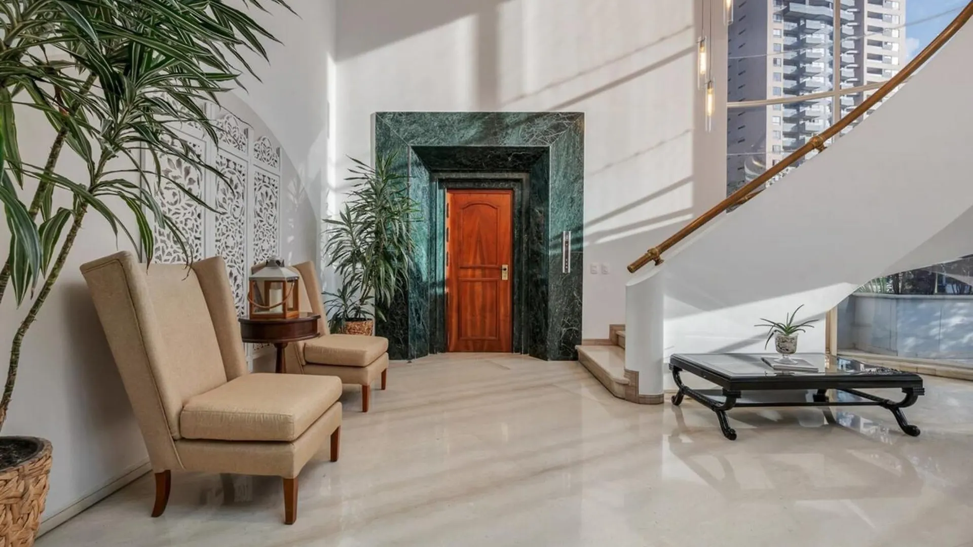 Stunning Luxury Penthouse With Spa And Concierge Medellín